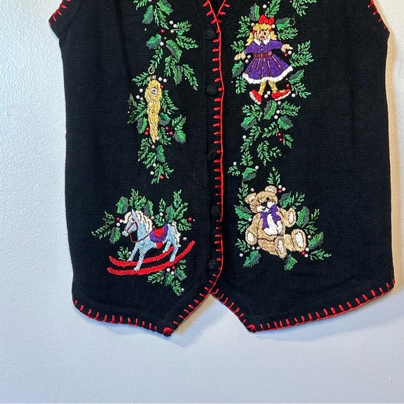 Victoria Jones Womens VTG 90s Christmas Sweater Vest Sz Med Beaded Embroidery - Picture 2 of 6